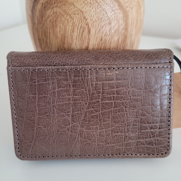margot wallet